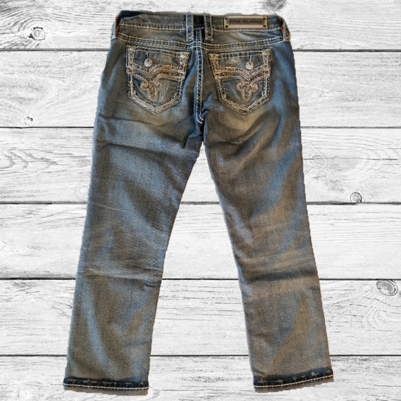 Rock Revival Betty Cropped Skinny Jeans - Picture 5 of 10